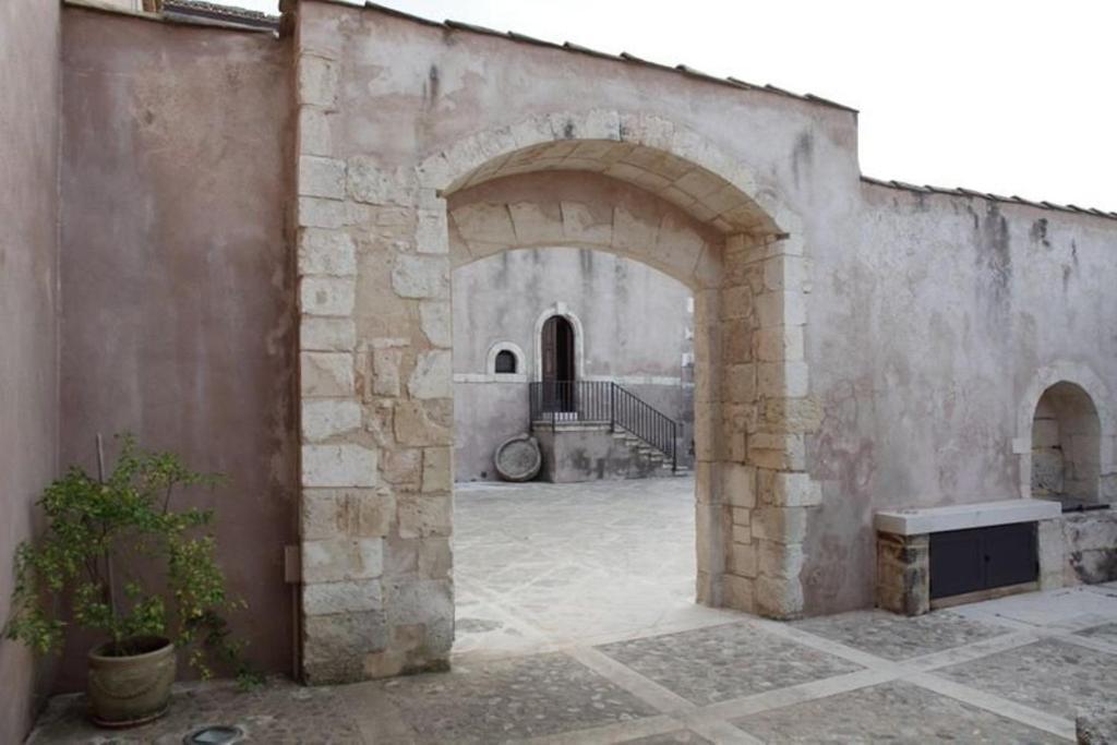 Eremo Madonna Delle Grazie ξενώνας Avola Εξωτερικό φωτογραφία